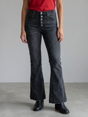 Torrid Women’s Black Button-Fly Flare Jeans 10s